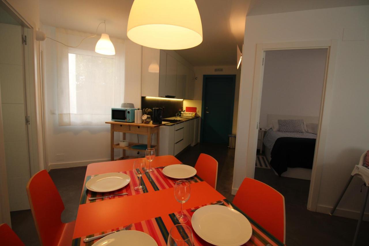 Apartamento 2 Dormitorios Con Piscina Y Jardin - Apartamentos MonteСомо Екстериор снимка
