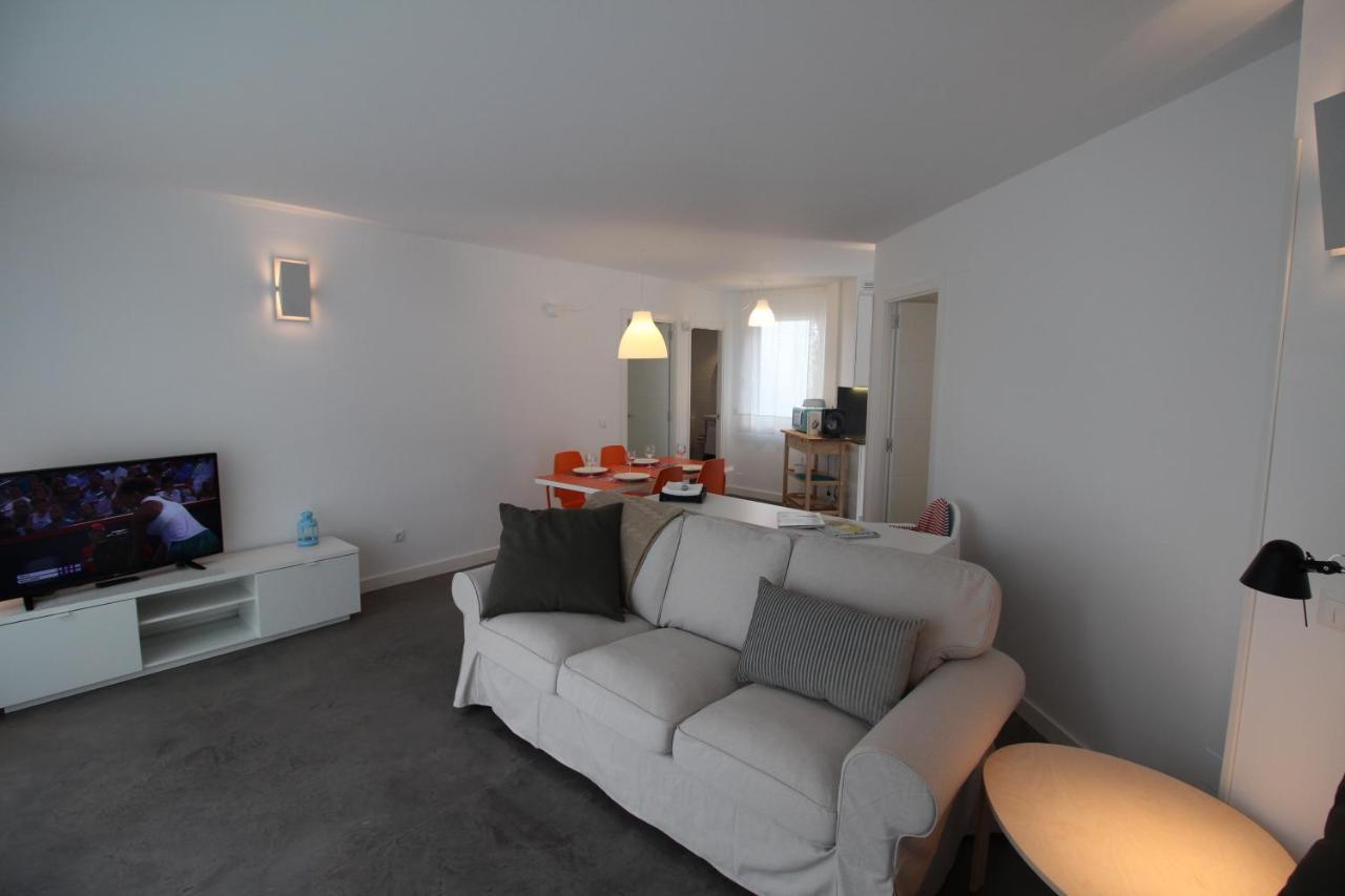 Apartamento 2 Dormitorios Con Piscina Y Jardin - Apartamentos MonteСомо Екстериор снимка