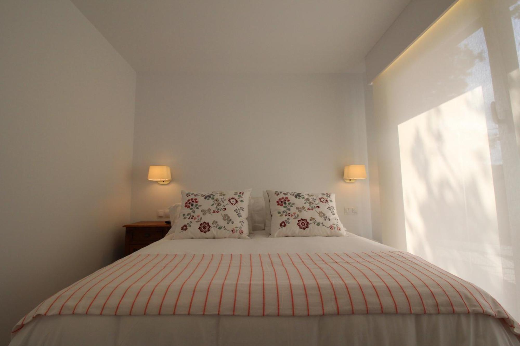 Apartamento 2 Dormitorios Con Piscina Y Jardin - Apartamentos MonteСомо Екстериор снимка